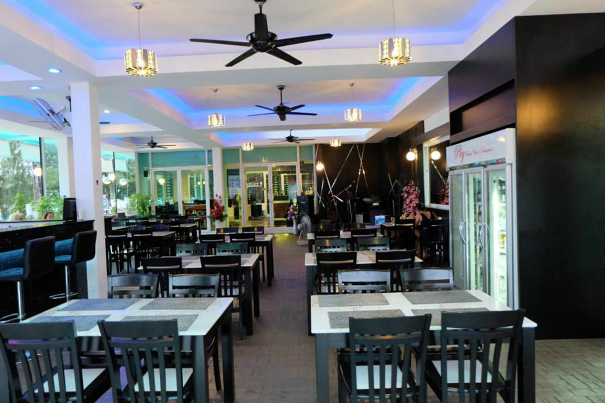 Phuket Seaview Resotel Rawai Экстерьер фото