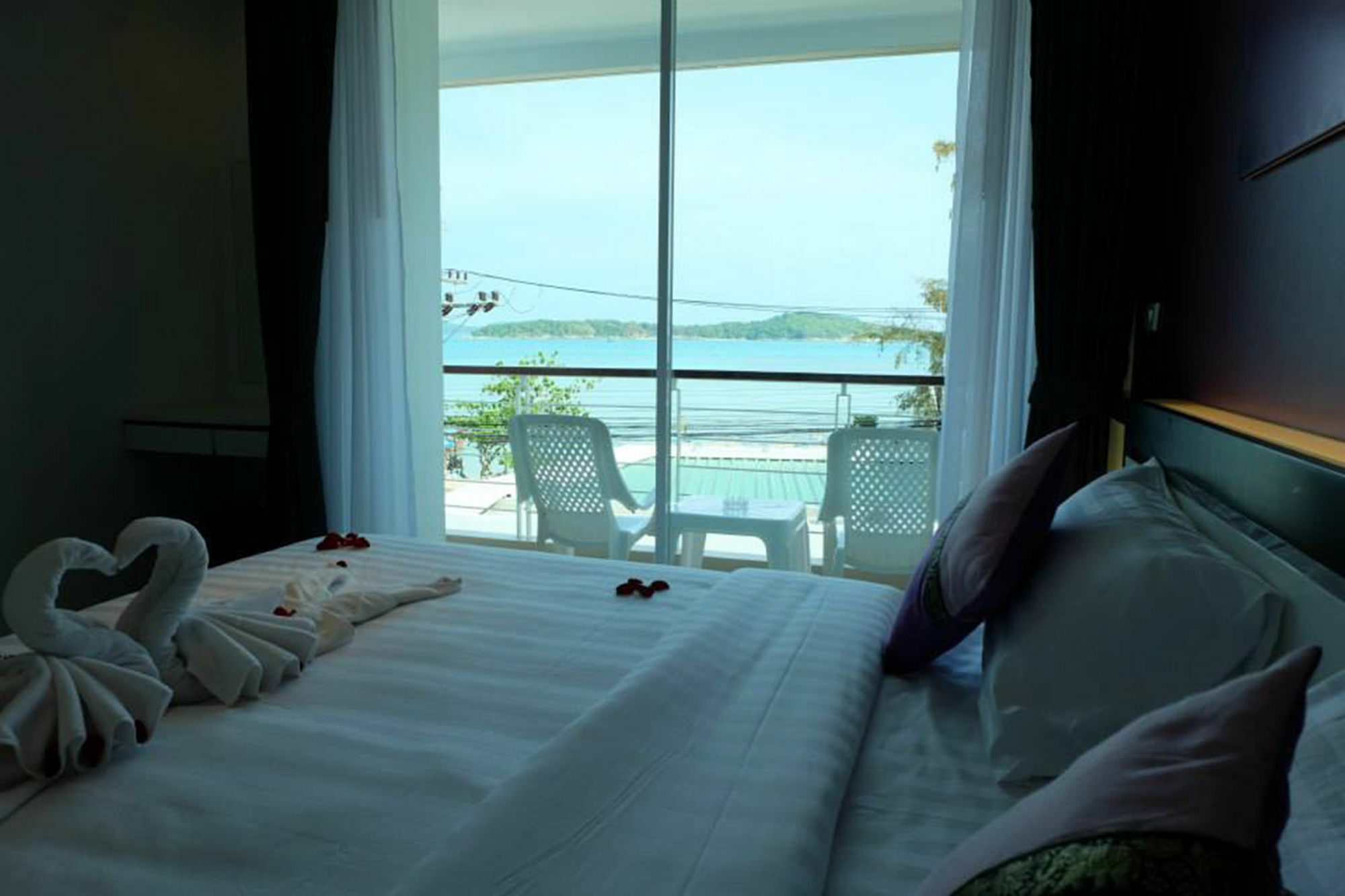 Phuket Seaview Resotel Rawai Экстерьер фото