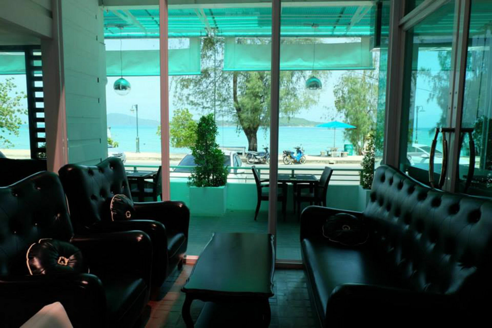 Phuket Seaview Resotel Rawai Экстерьер фото