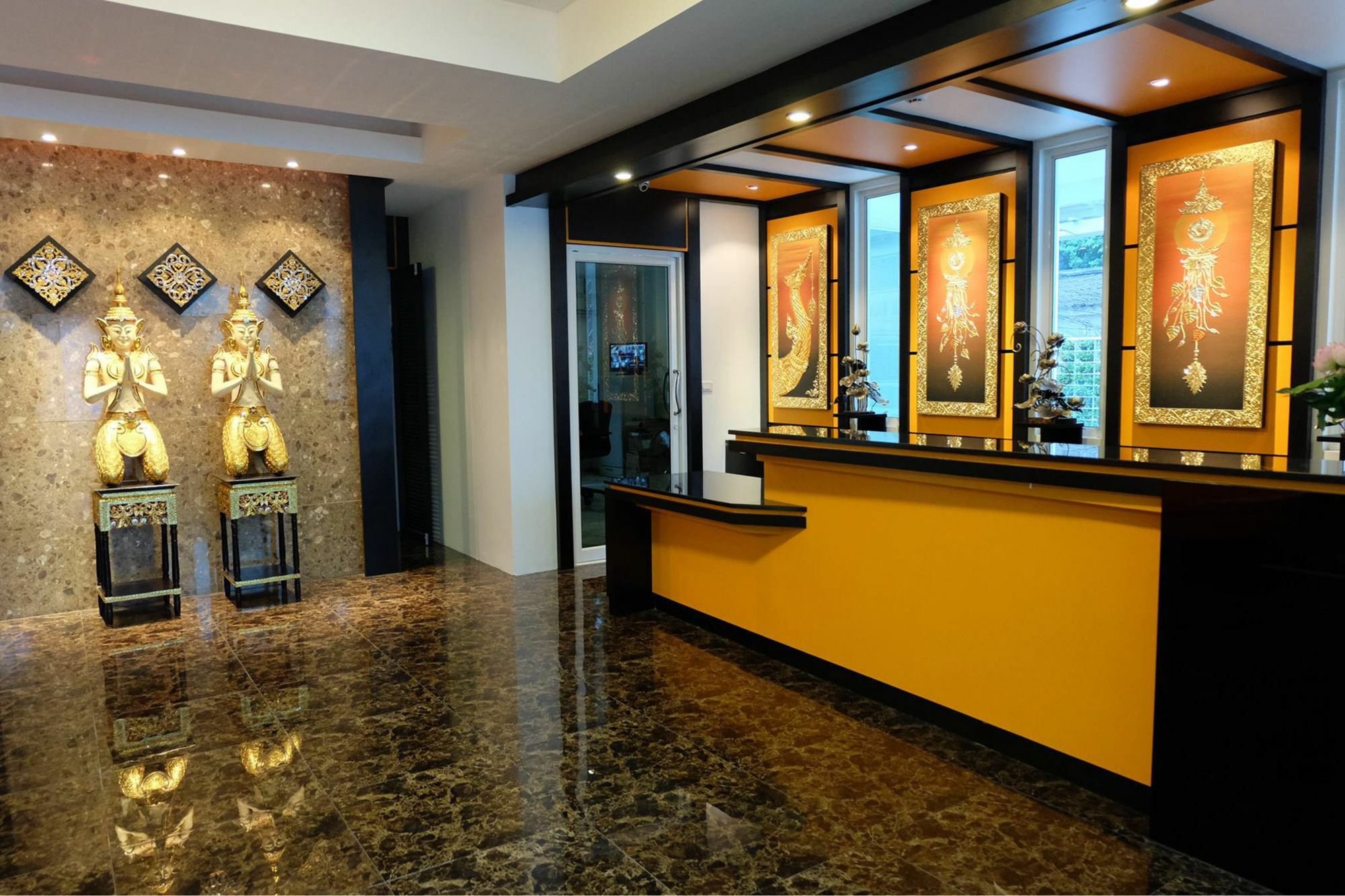 Phuket Seaview Resotel Rawai Экстерьер фото